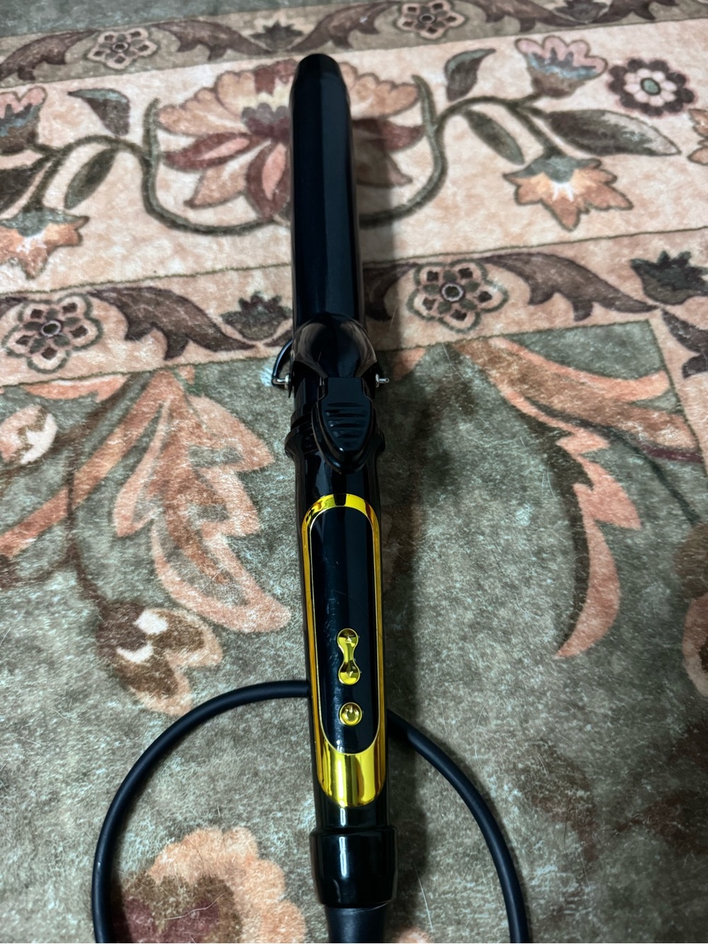 Black and Gold Ceramic Curling Iron 1.25 in barrel